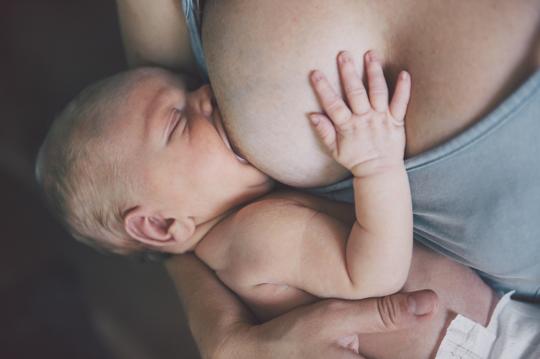 Curso inicios en la lactancia materna